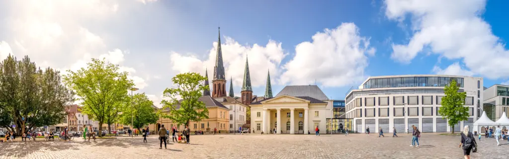 seo agentur oldenburg Lumos- Stadtblick vorm schloss